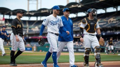 Kansas city royals vs pittsburgh pirates match player stats